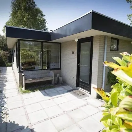 For 6 In Sint Maartenszee