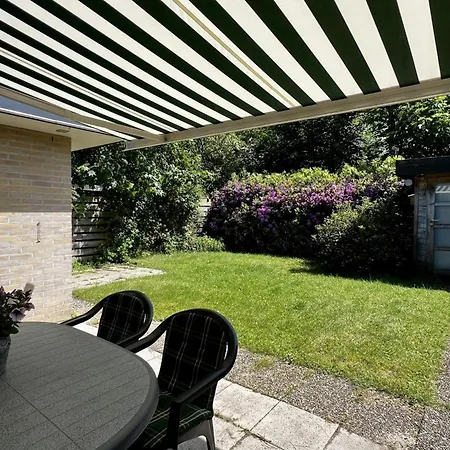 For 6 In Sint Maartenszee