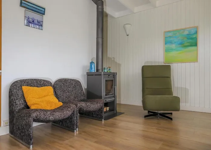 Hébergement de vacances For 6 In Sint Maartenszee *