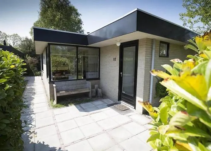 For 6 In Sint Maartenszee